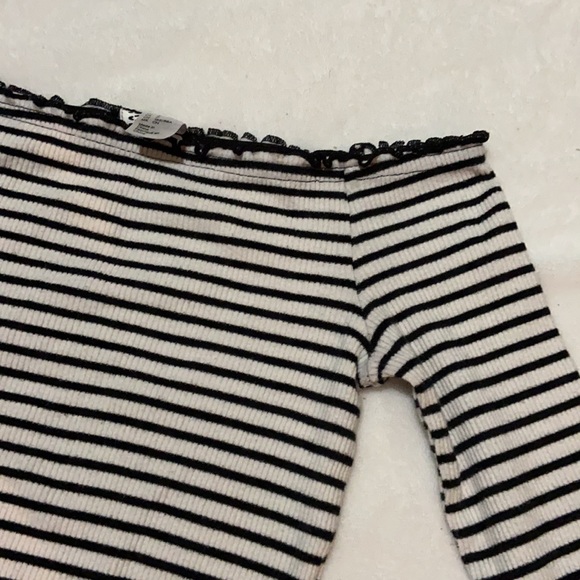 Off shoulder crop - Picture 3 of 4